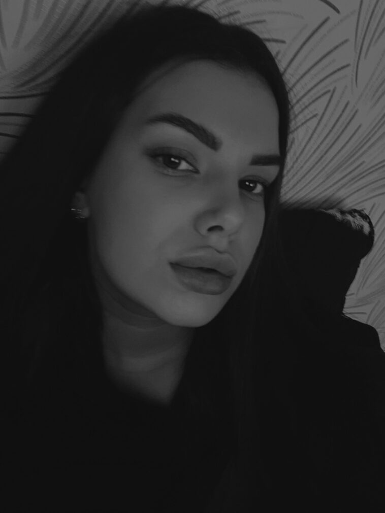 Сабина Низамова