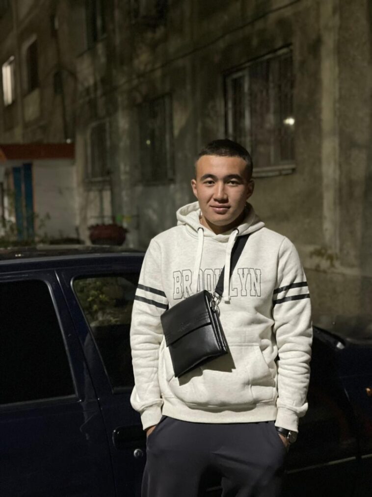 Ваня Суворов